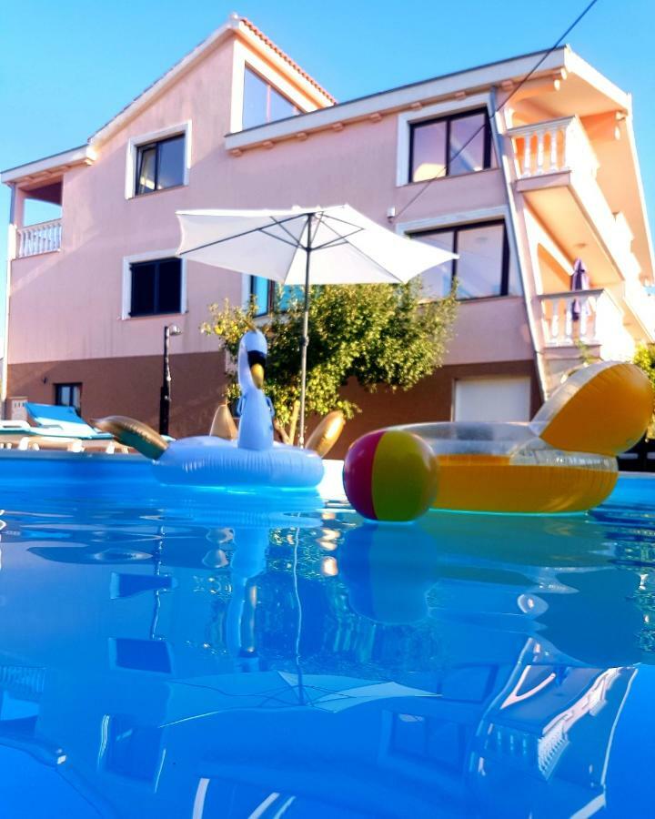 Apartment ザトン エクステリア 写真